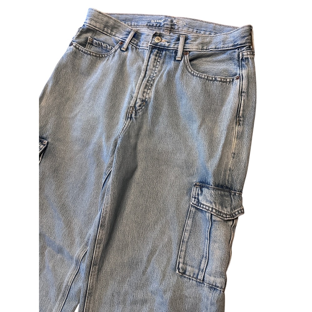 Old Navy Sky-Hi Wide Leg Cargo Jeans Light Wash Extra High Rise Size 10 Tall - Picture 2 of 5